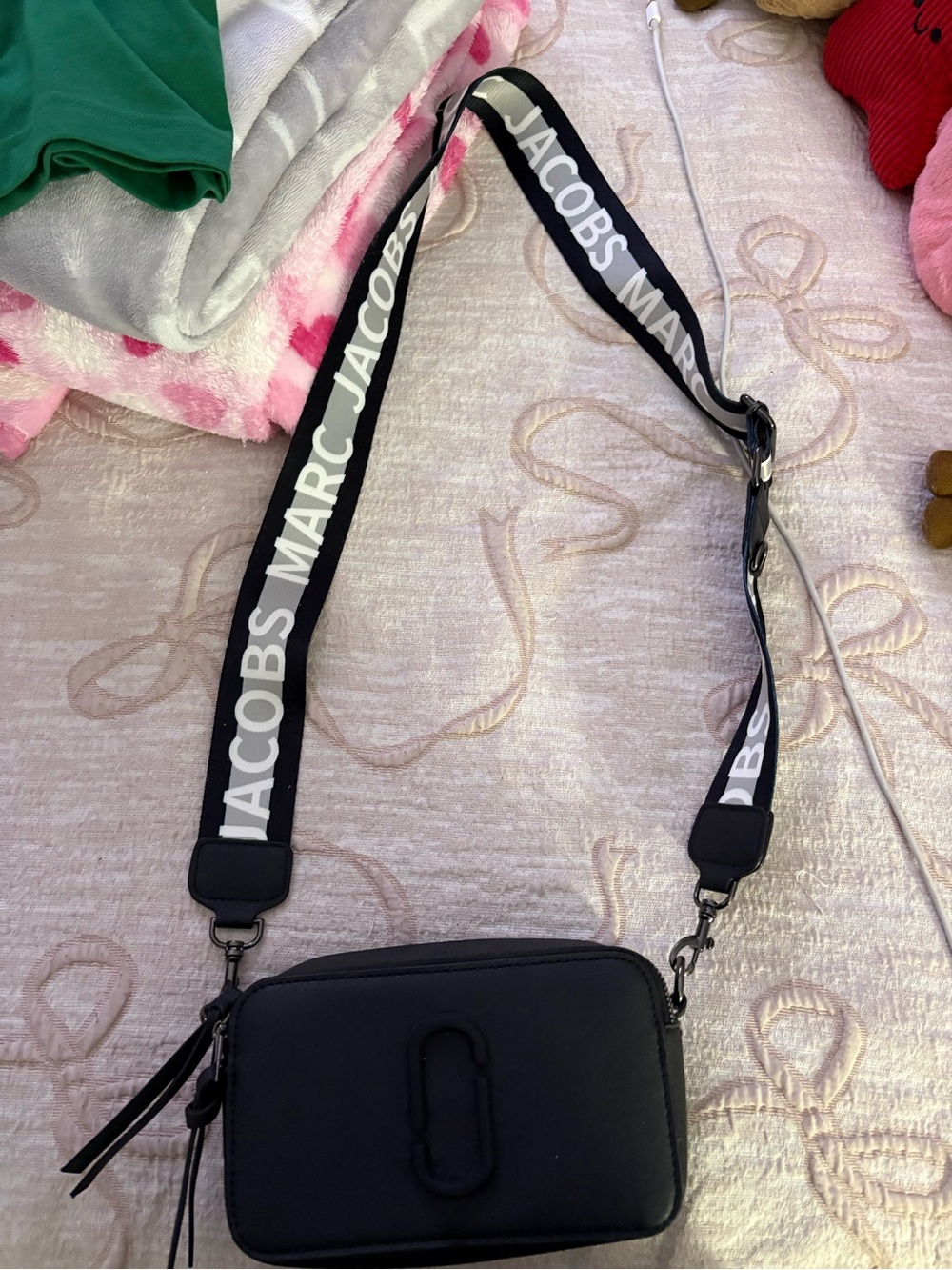 Marc Jacobs Black Saffiano Camera Crossbody with Logo Strap - Picture 3 of 7